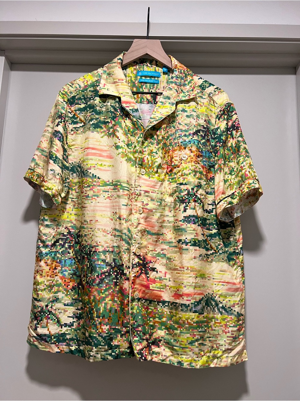 Tori Richard Multicolor Pixel-Print Short Sleeve Button-Down Shirt